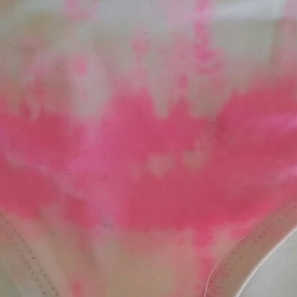 Bathing suit - Picture 3 of 5